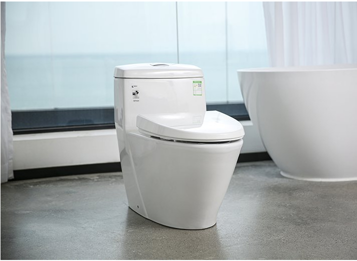 日本伊奈坐便器1940 让"净"无止境|产品评测